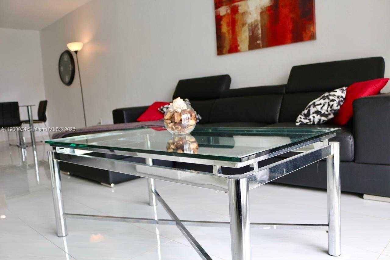 Small Image of 19370 COLLINS AVE #415, Sunny Isles Beach Number 9