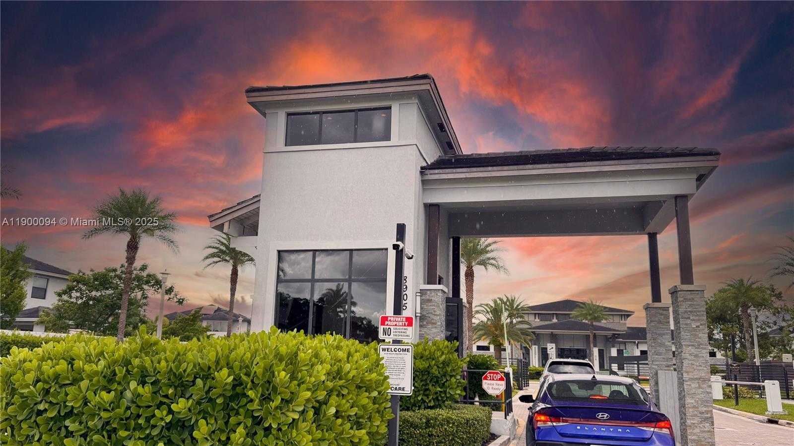 Small Image of 15593 NORTH WEST 91ST CT, Miami Lakes Number 2