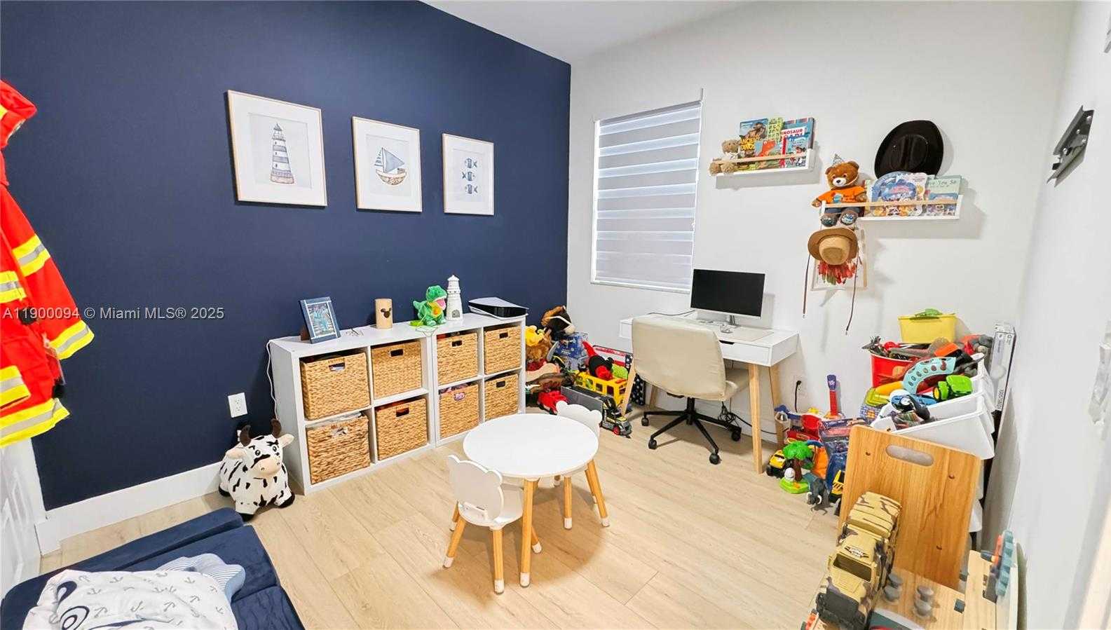 Small Image of 15593 NORTH WEST 91ST CT, Miami Lakes Number 24