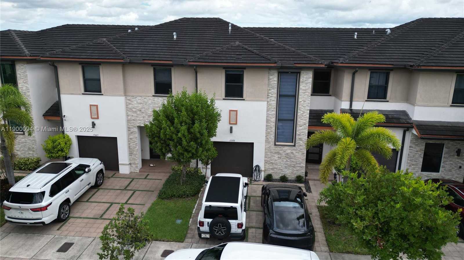 Small Image of 15593 NORTH WEST 91ST CT, Miami Lakes Number 42