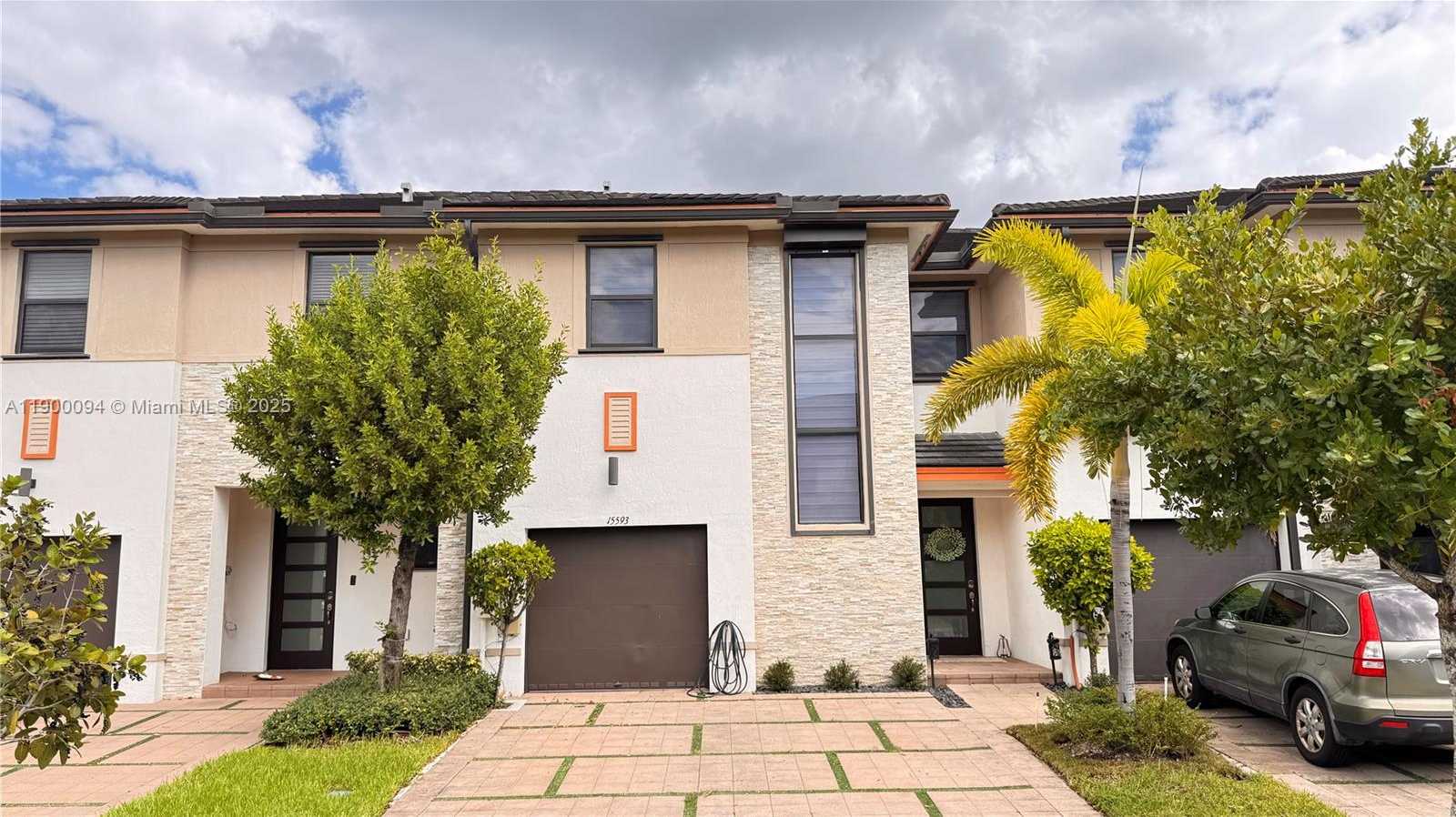 Small Image of 15593 NORTH WEST 91ST CT, Miami Lakes Number 5