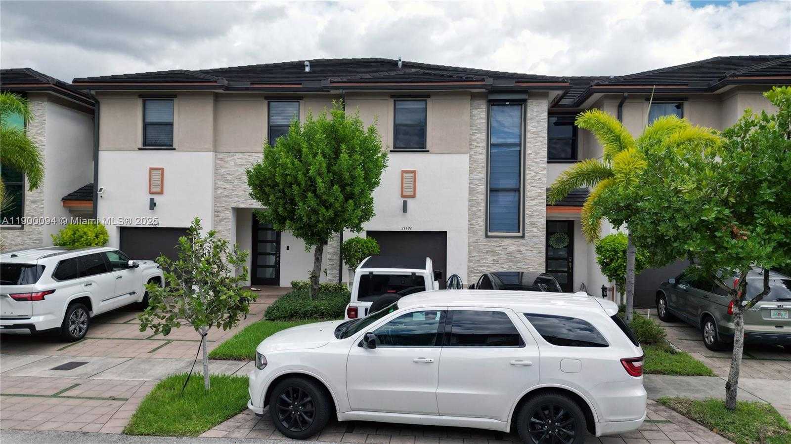 Small Image of 15593 NORTH WEST 91ST CT, Miami Lakes Number 50
