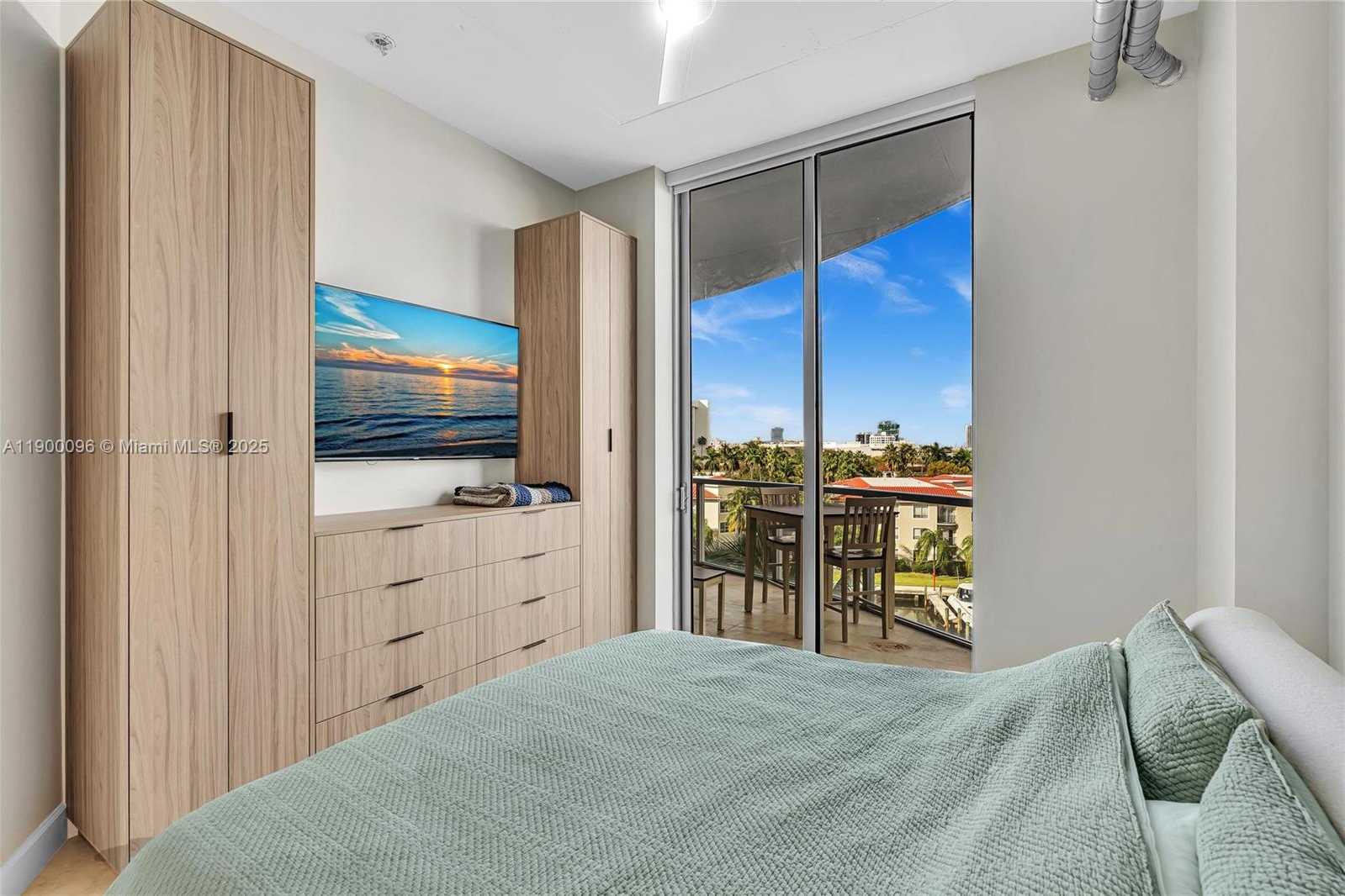 Small Image of 3029 NORTH EAST 188TH ST #503, Aventura Number 29