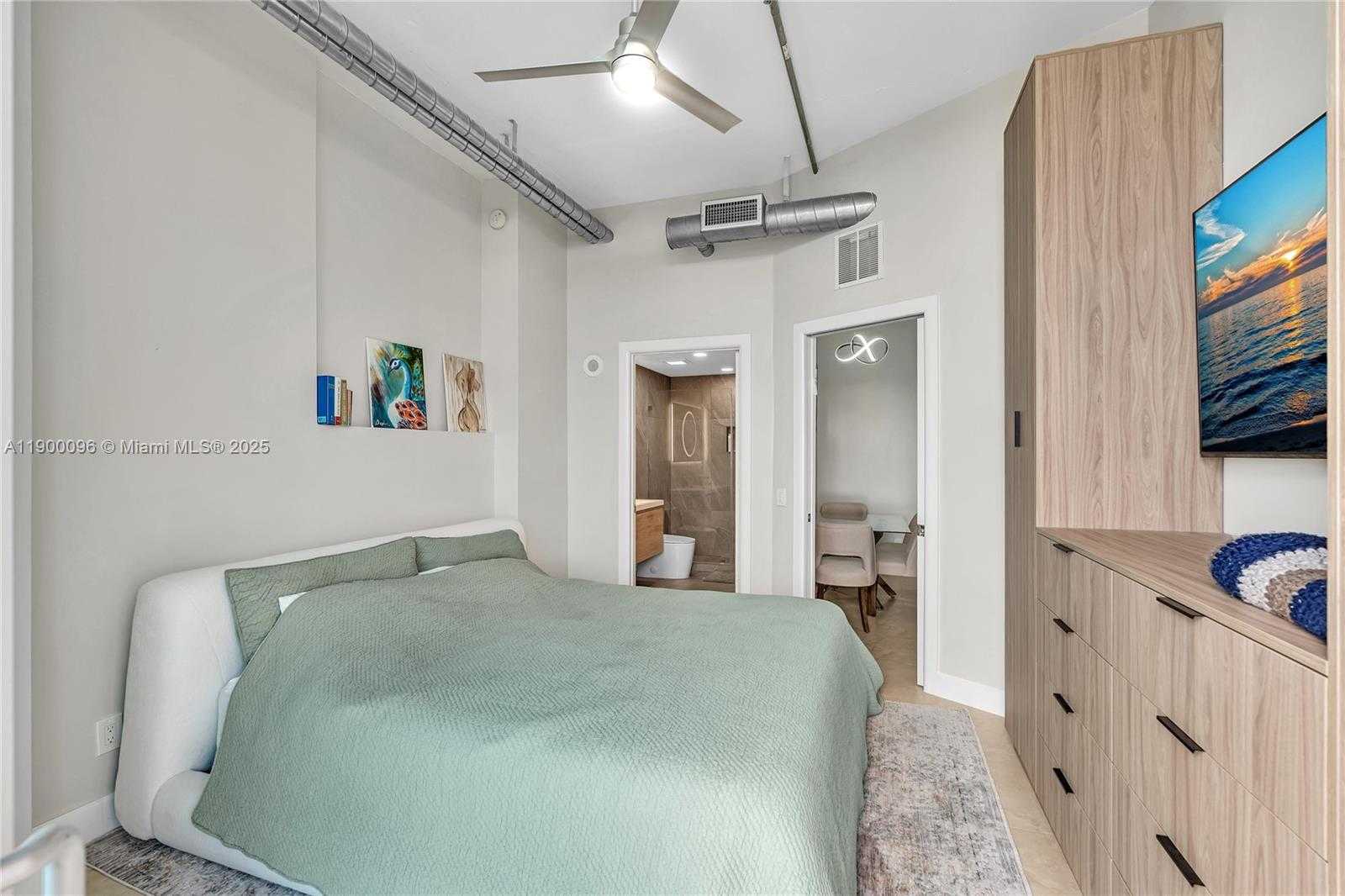 Small Image of 3029 NORTH EAST 188TH ST #503, Aventura Number 31