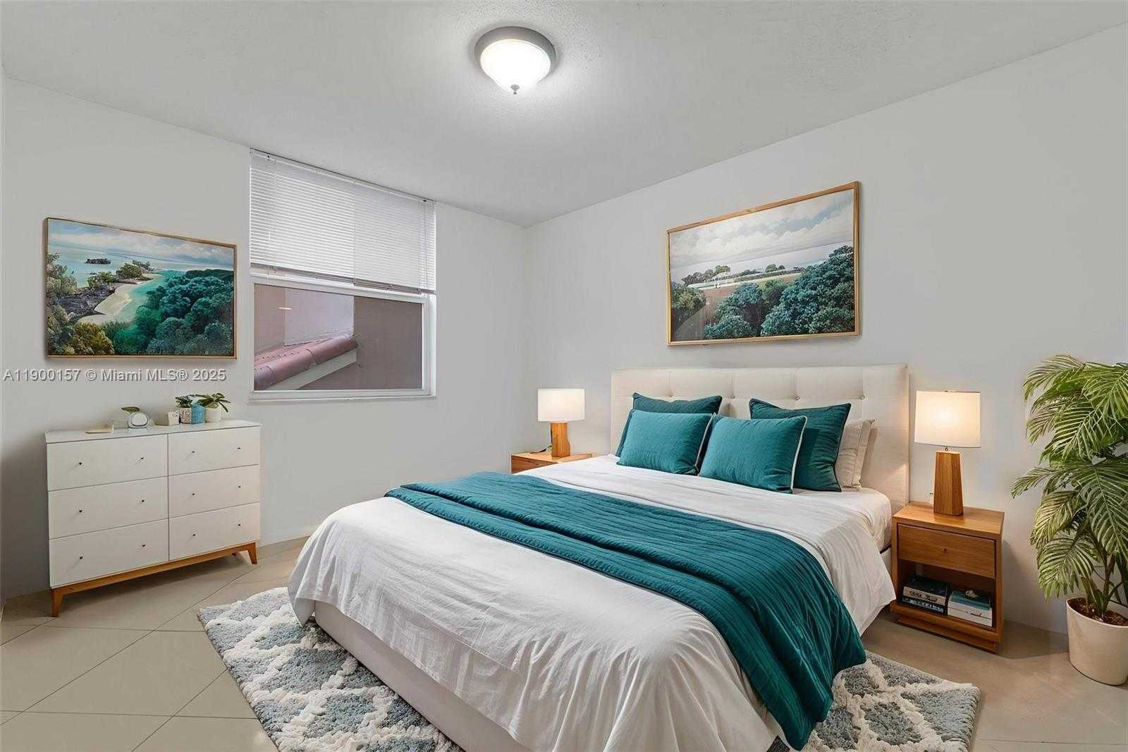 Small Image of 1900 VAN BUREN ST #206B, Hollywood Number 16