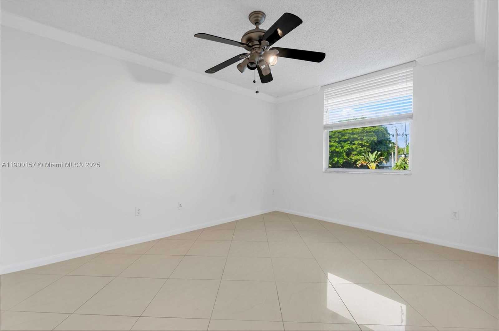 Small Image of 1900 VAN BUREN ST #206B, Hollywood Number 22