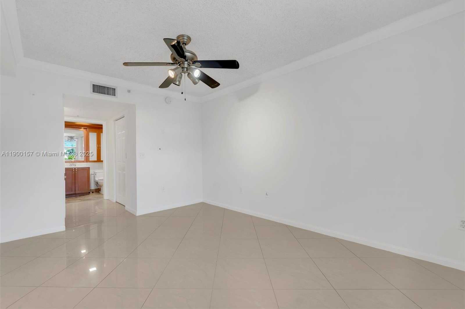 Small Image of 1900 VAN BUREN ST #206B, Hollywood Number 23