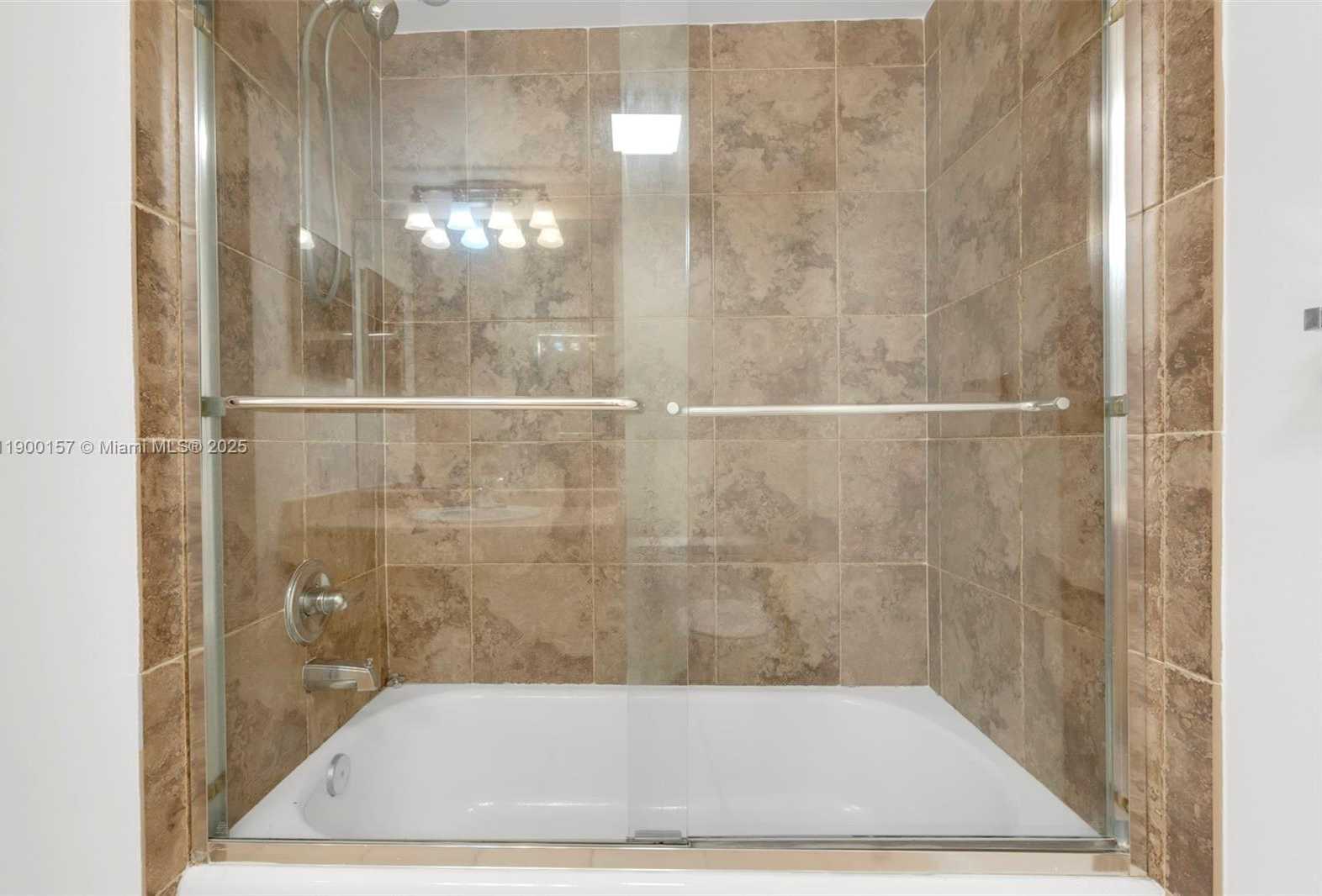 Small Image of 1900 VAN BUREN ST #206B, Hollywood Number 24