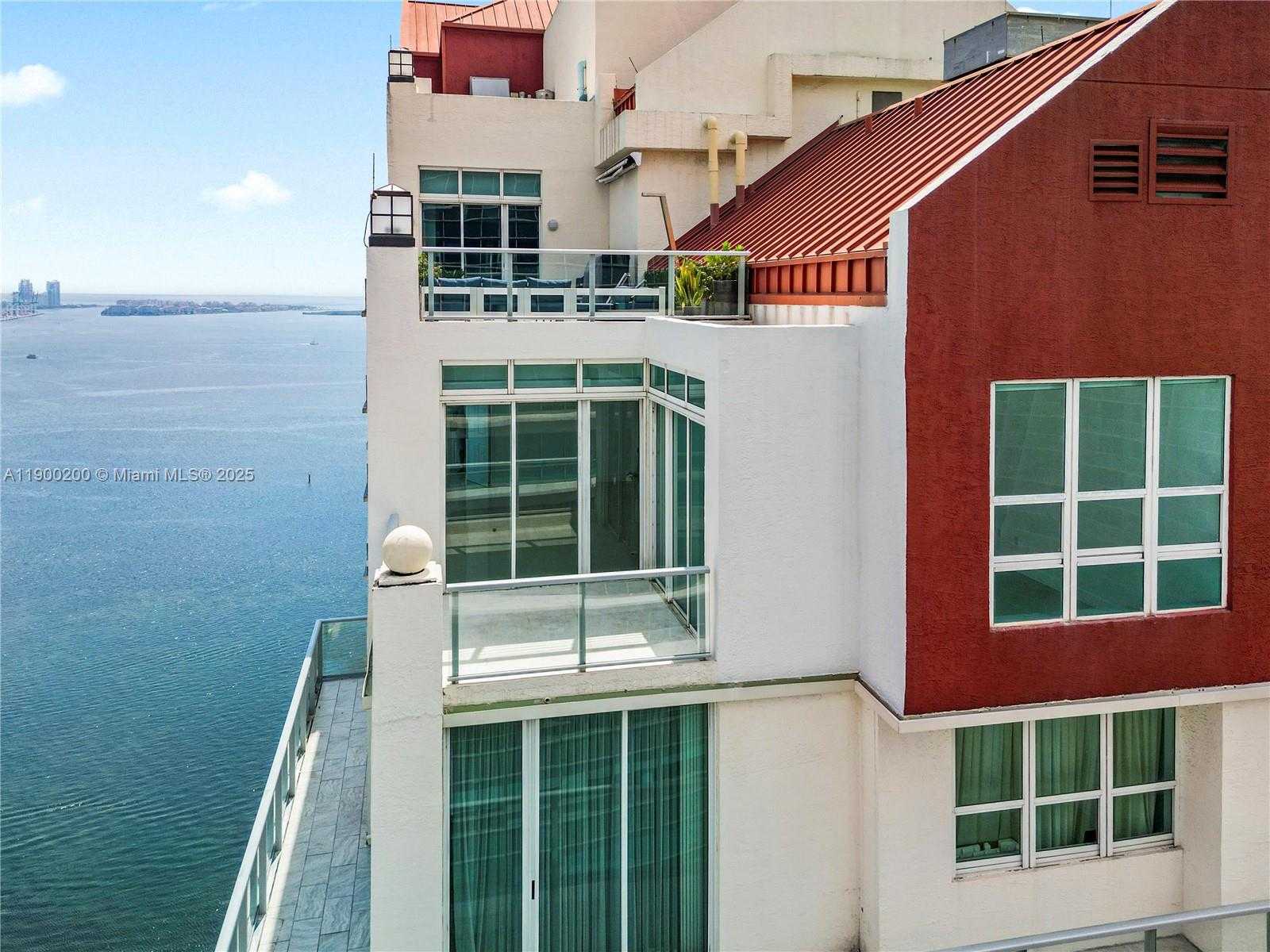 Small Image of 1155 BRICKELL BAY DR #PH202, Miami Number 17