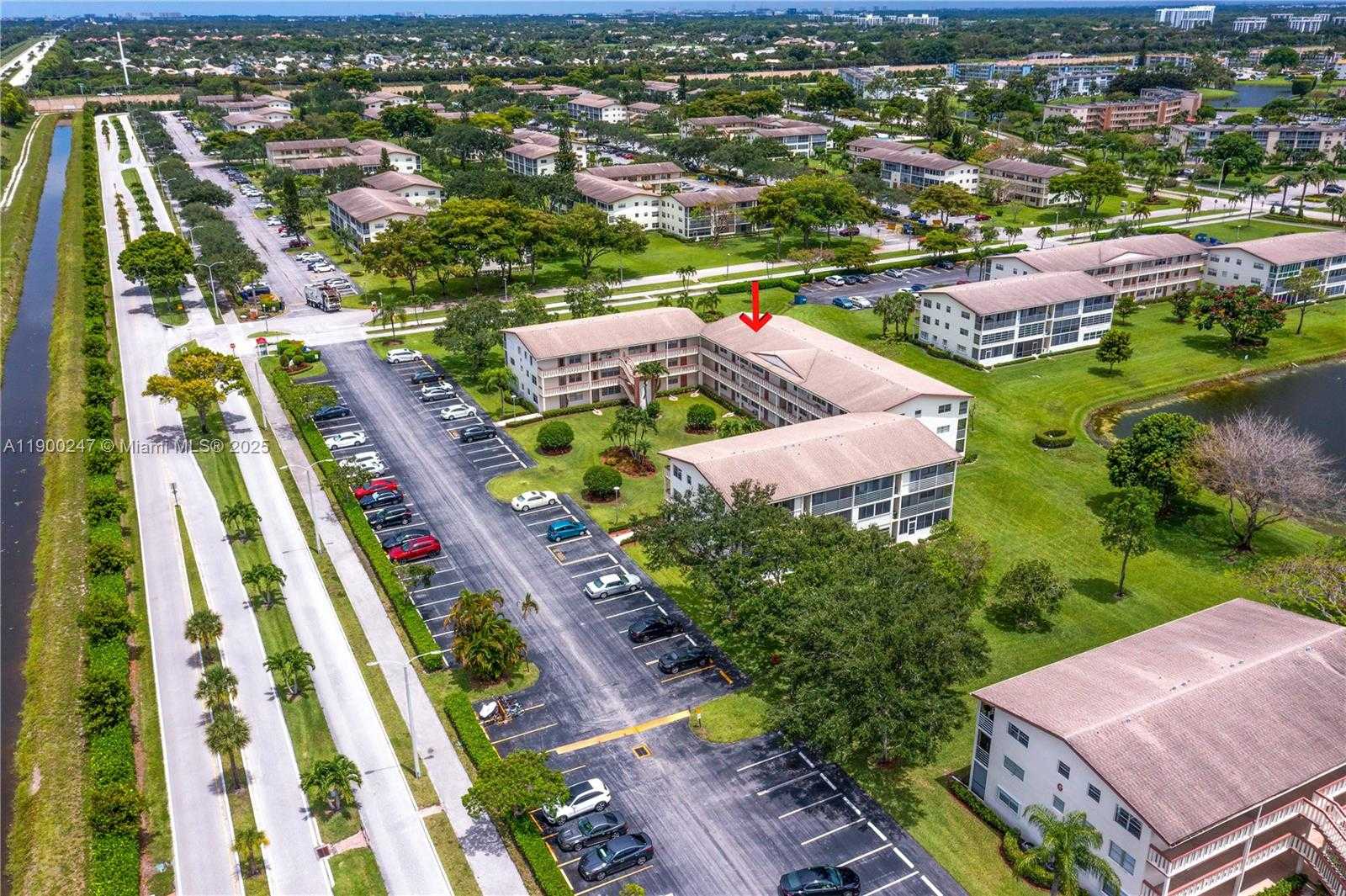 Small Image of 303 PRESTON H #303, Boca Raton Number 2