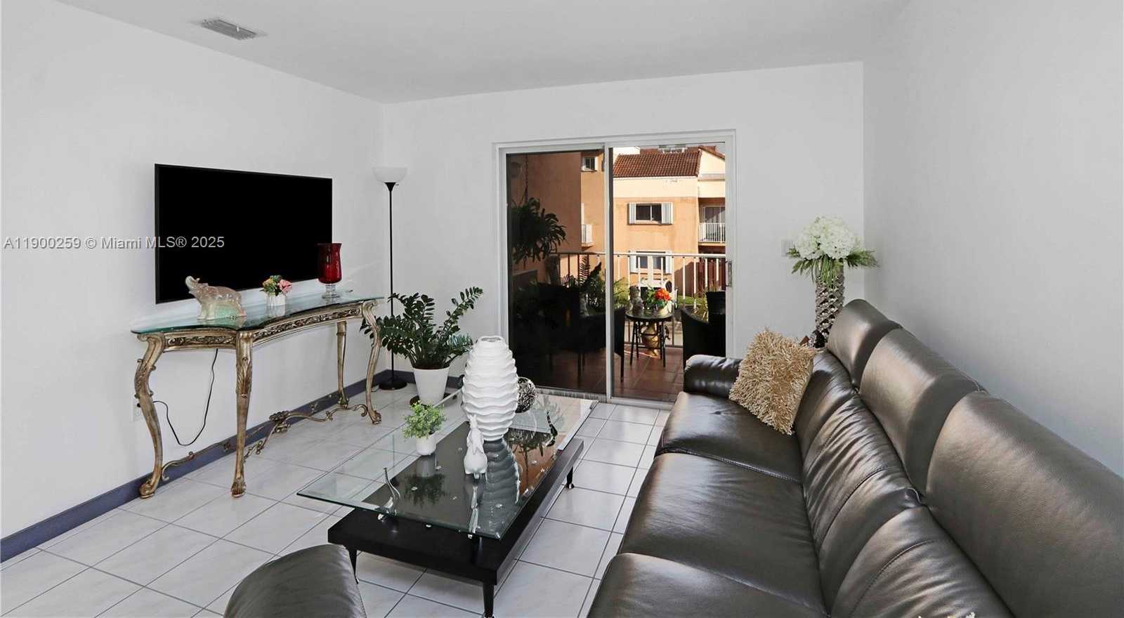 Small Image of 14901 SOUTH WEST 80TH ST #211, Miami Number 10