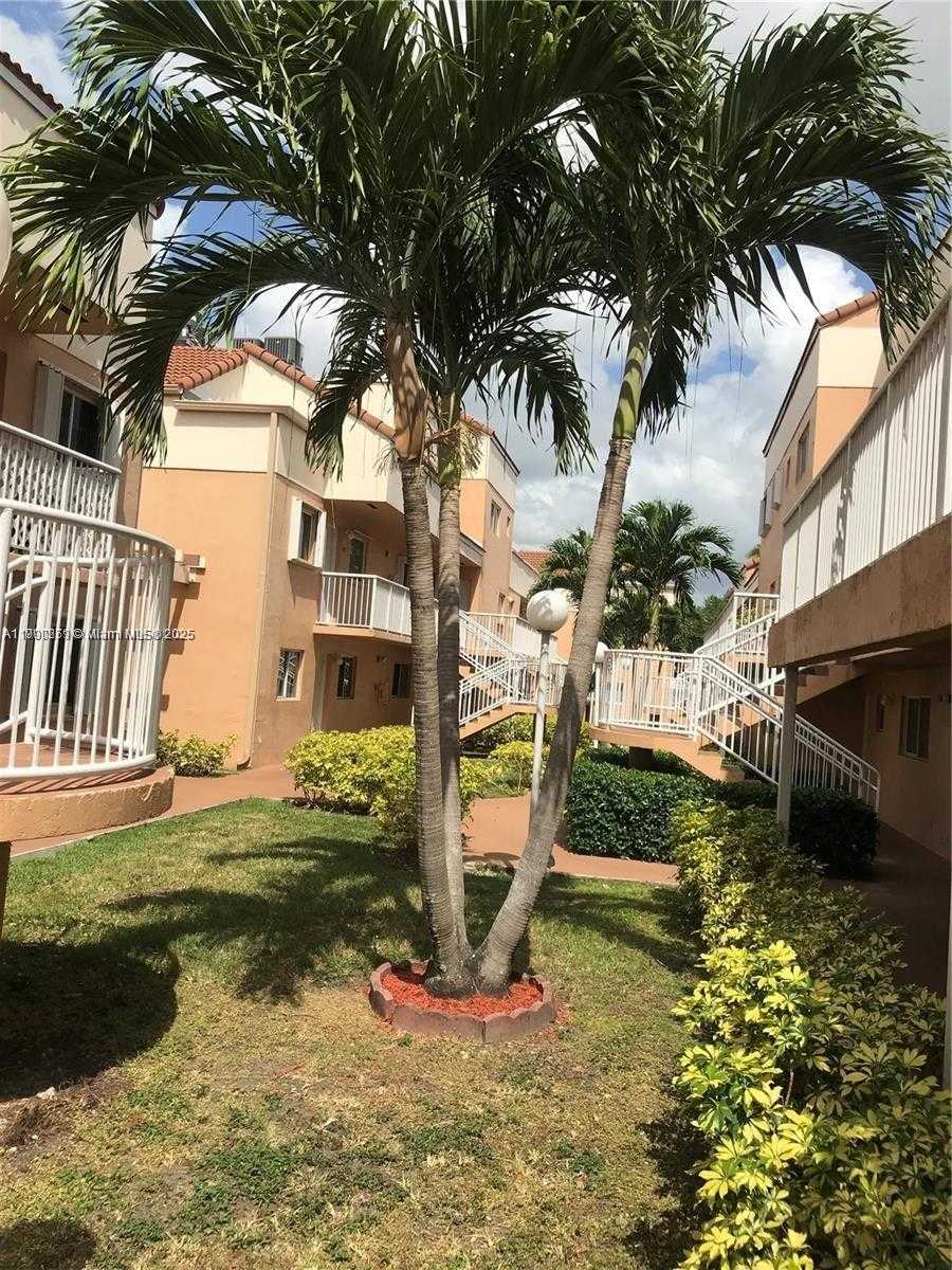 Small Image of 14901 SOUTH WEST 80TH ST #211, Miami Number 6