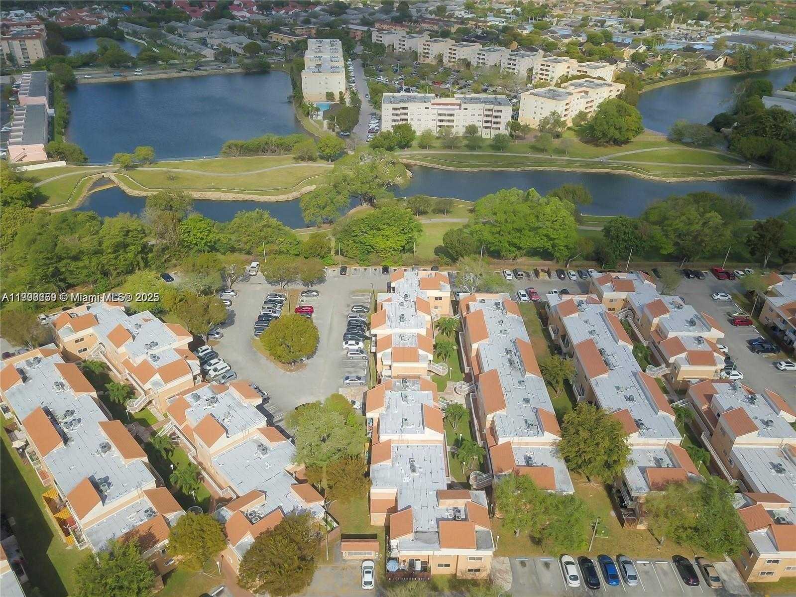 Small Image of 14901 SOUTH WEST 80TH ST #211, Miami Number 8