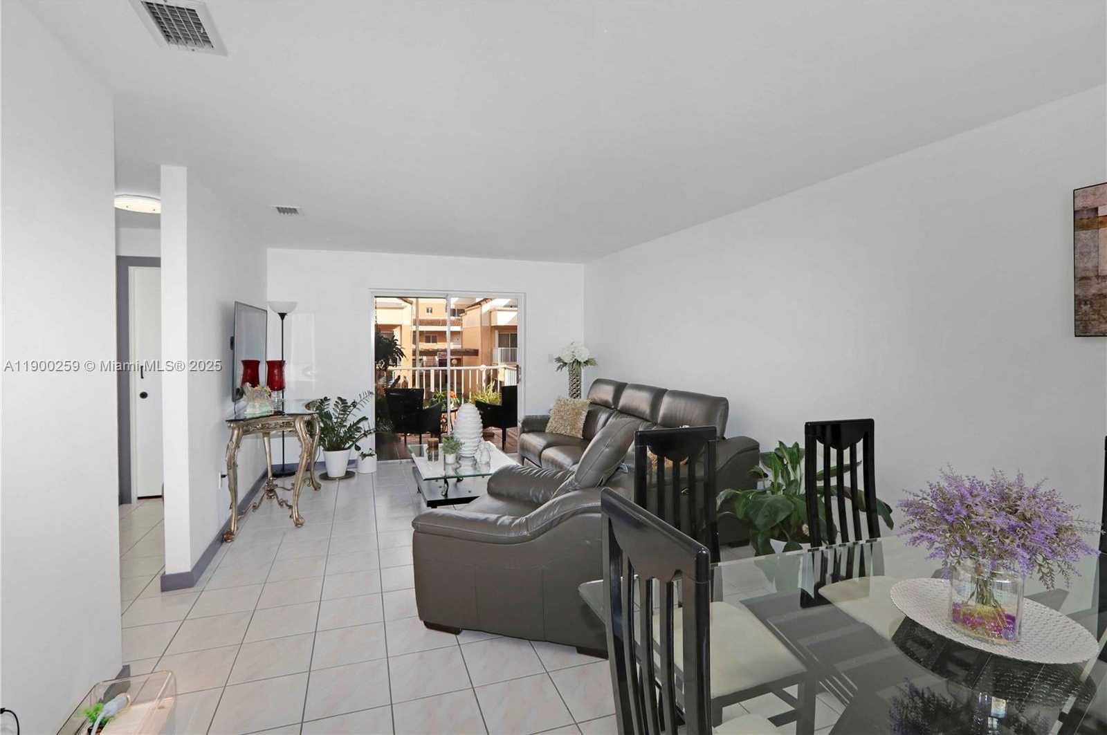 Small Image of 14901 SOUTH WEST 80TH ST #211, Miami Number 9