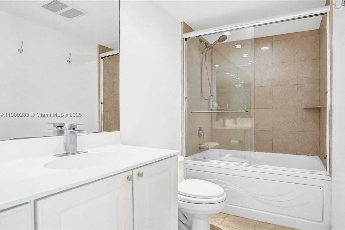 Small Image of 7330 OCEAN TER #20-B, Miami Beach Number 25