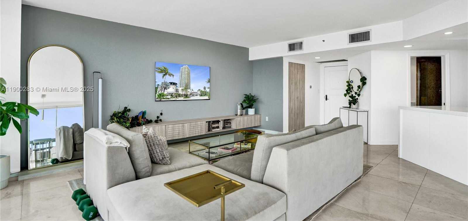 Small Image of 7330 OCEAN TER #20-B, Miami Beach Number 7