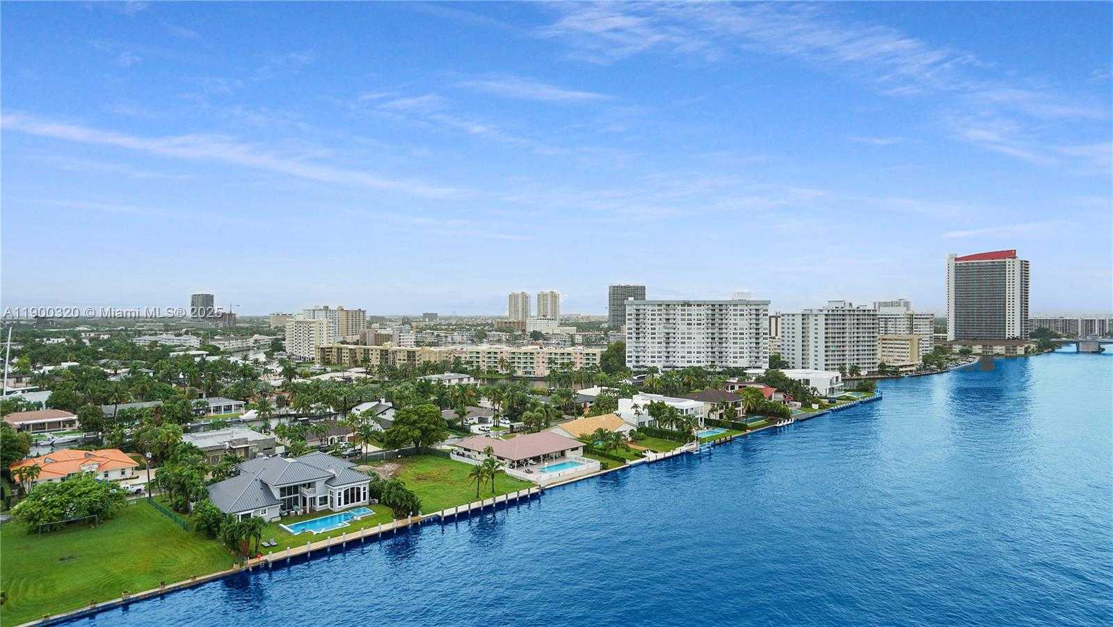 Small Image of 2017 SOUTH OCEAN DR #1510, Hallandale Beach Number 30