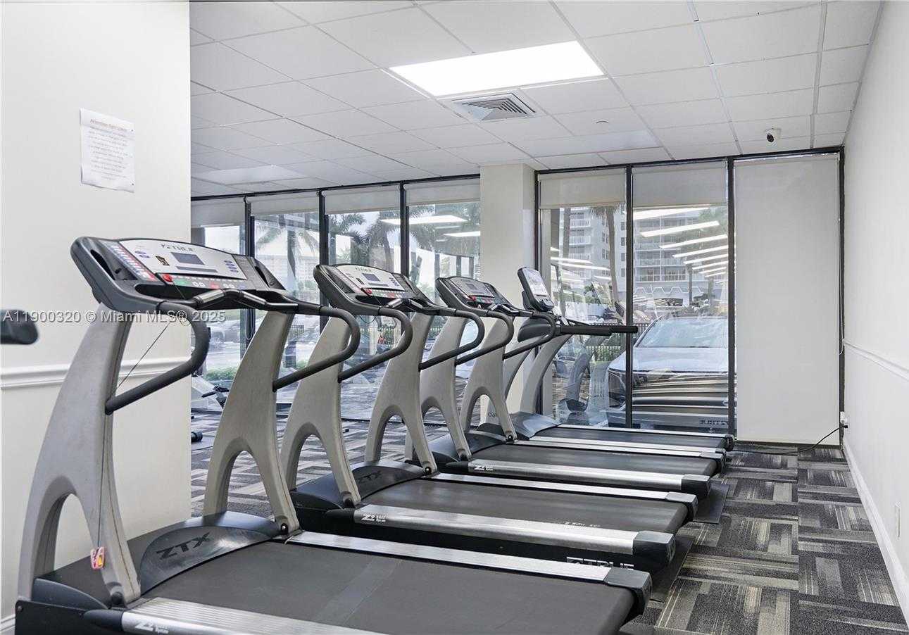 Small Image of 2017 SOUTH OCEAN DR #1510, Hallandale Beach Number 46