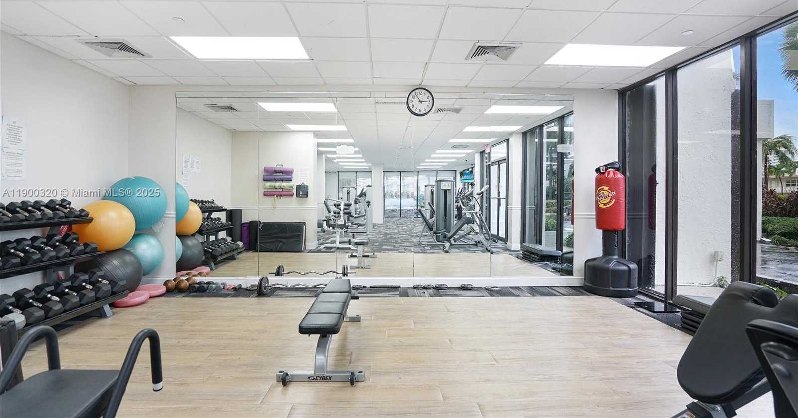 Small Image of 2017 SOUTH OCEAN DR #1510, Hallandale Beach Number 47