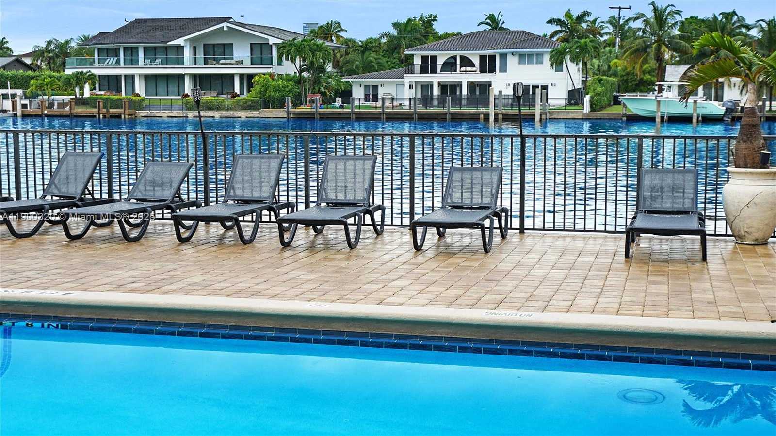 Small Image of 2017 SOUTH OCEAN DR #1510, Hallandale Beach Number 56