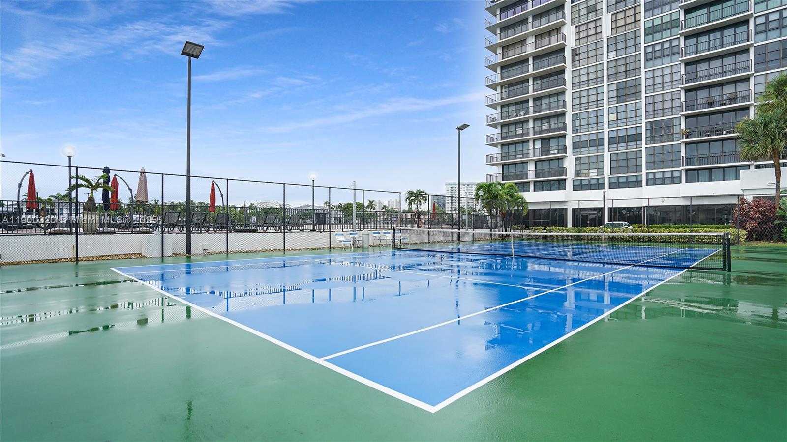 Small Image of 2017 SOUTH OCEAN DR #1510, Hallandale Beach Number 59