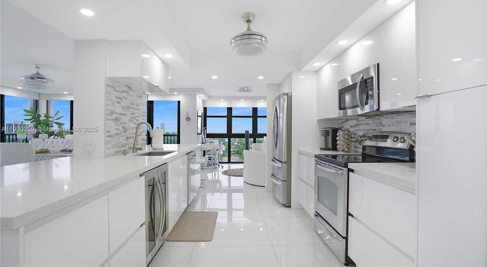 Small Image of 2017 SOUTH OCEAN DR #1510, Hallandale Beach Number 6