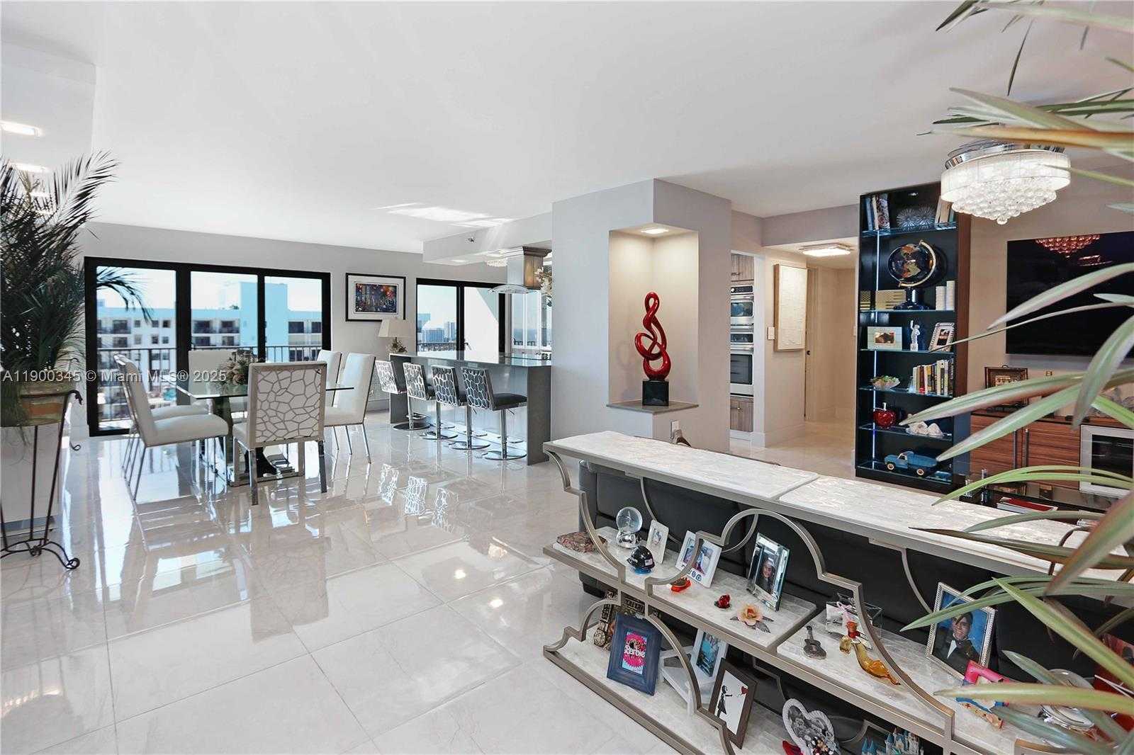 Small Image of 1201 SOUTH OCEAN DR #2505N, Hollywood Number 2