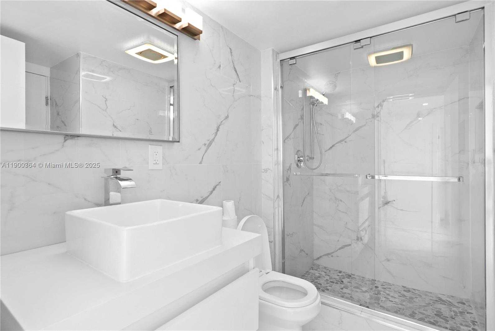 Small Image of 3675 NORTH COUNTRY CLUB DR #2008, Aventura Number 43