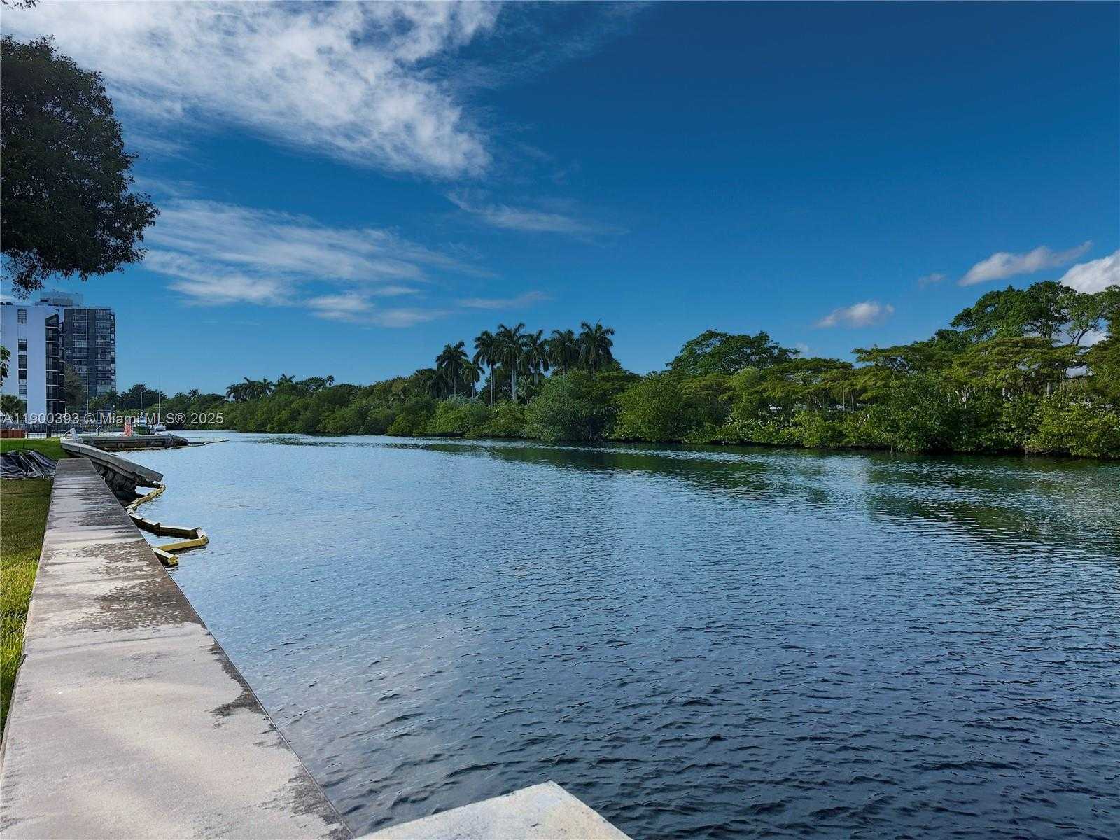 Small Image of 3475 NORTH COUNTRY CLUB DR #115, Aventura Number 27