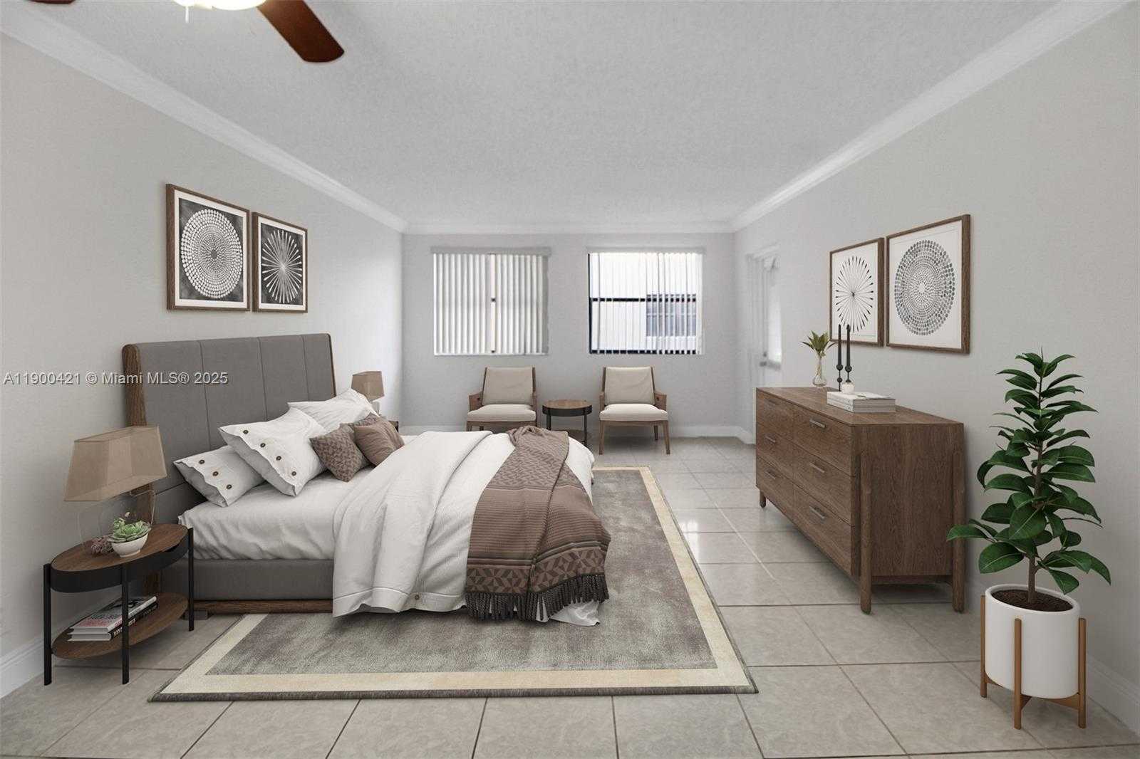 Small Image of 8160 GENEVA CT #314, Doral Number 7