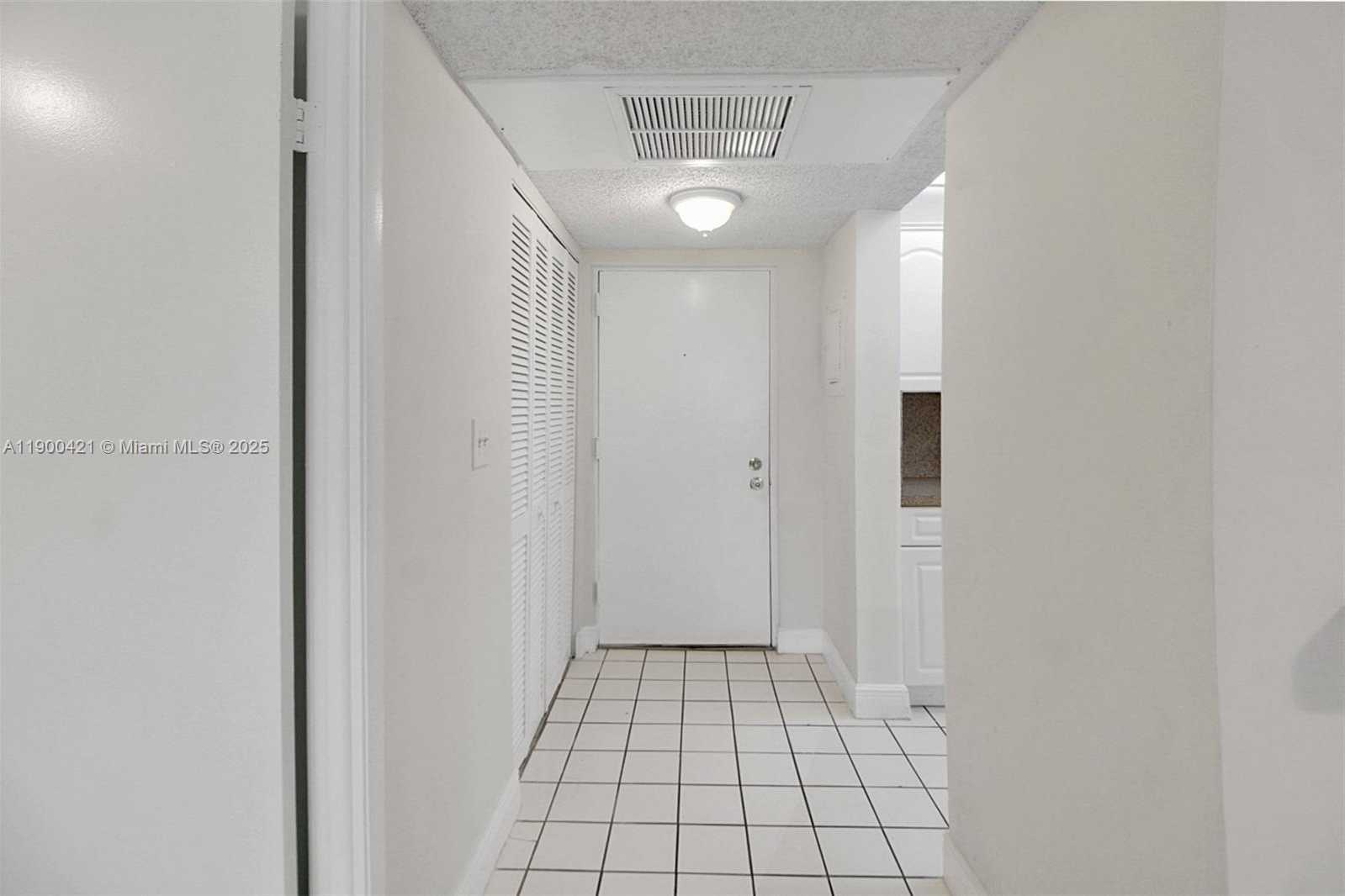 Small Image of 8160 GENEVA CT #314, Doral Number 8