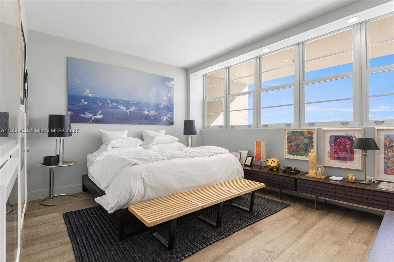 Small Image of 800 WEST AVE #PH22, Miami Beach Number 31