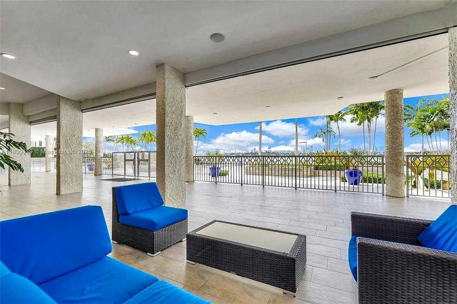 Small Image of 800 WEST AVE #PH22, Miami Beach Number 42