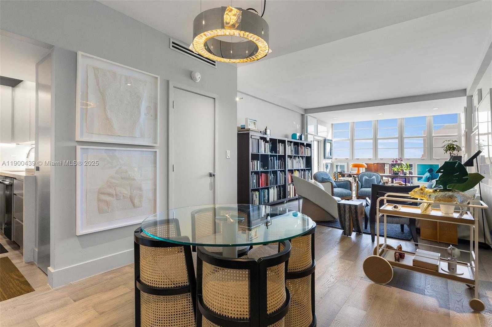 Small Image of 800 WEST AVE #PH22, Miami Beach Number 5