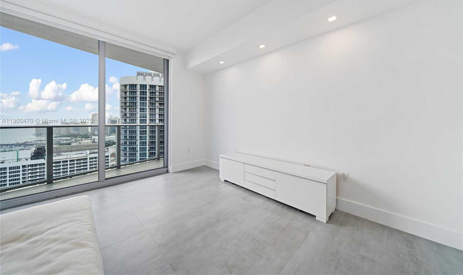 Small Image of 488 NORTH EAST 18TH ST #4612, Miami Number 19