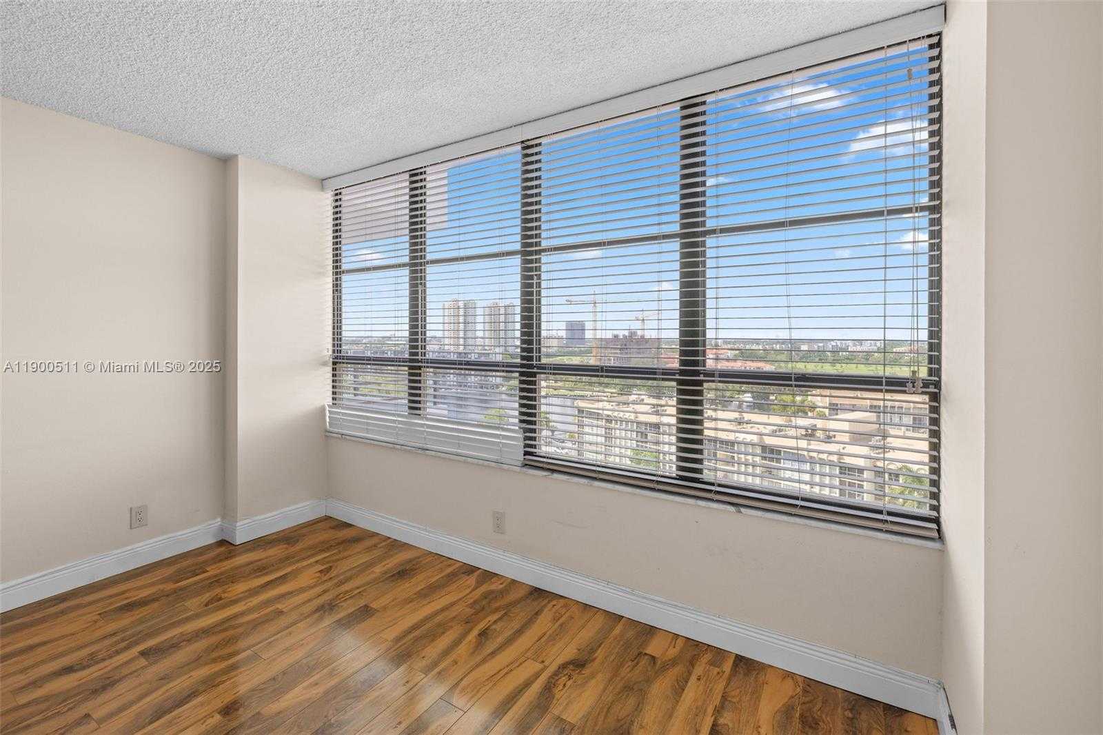 Small Image of 600 THREE ISLANDS BLVD #1008, Hallandale Beach Number 12