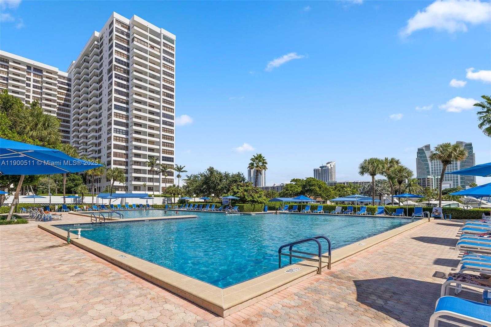Small Image of 600 THREE ISLANDS BLVD #1008, Hallandale Beach Number 32