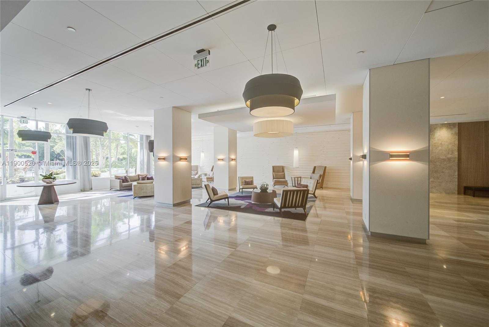 Small Image of 100 BAYVIEW DR #214, Sunny Isles Beach Number 2