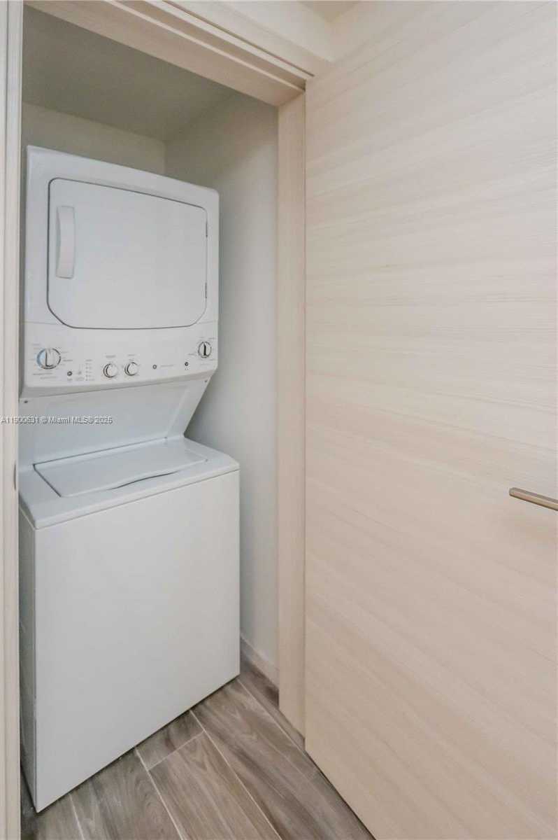 Small Image of 801 SOUTH MIAMI AVE #3306, Miami Number 16