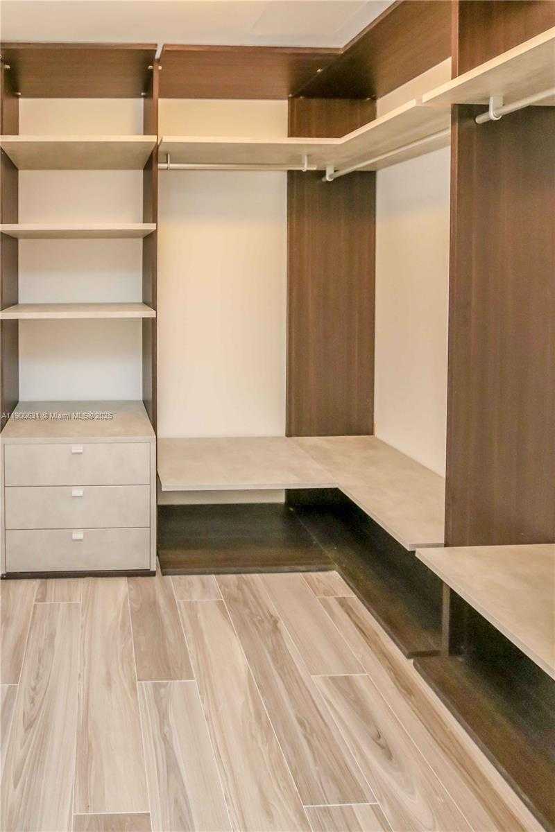 Small Image of 801 SOUTH MIAMI AVE #3306, Miami Number 20