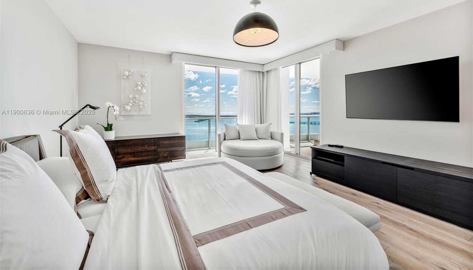 Small Image of 1331 BRICKELL BAY DR #3711, Miami Number 9