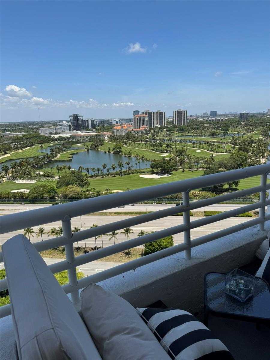 Small Image of 3300 NORTH EAST 192ND ST #PH01, Aventura Number 18