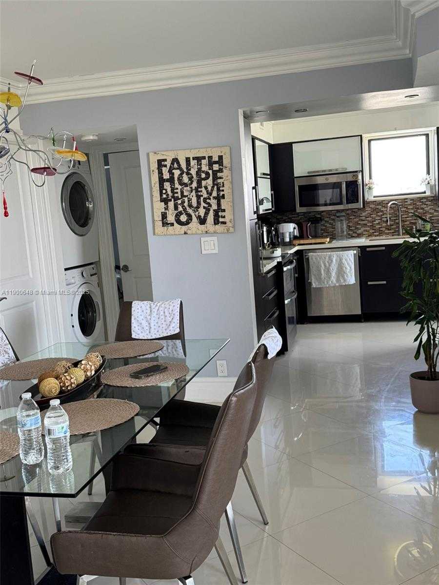 Small Image of 3300 NORTH EAST 192ND ST #PH01, Aventura Number 3