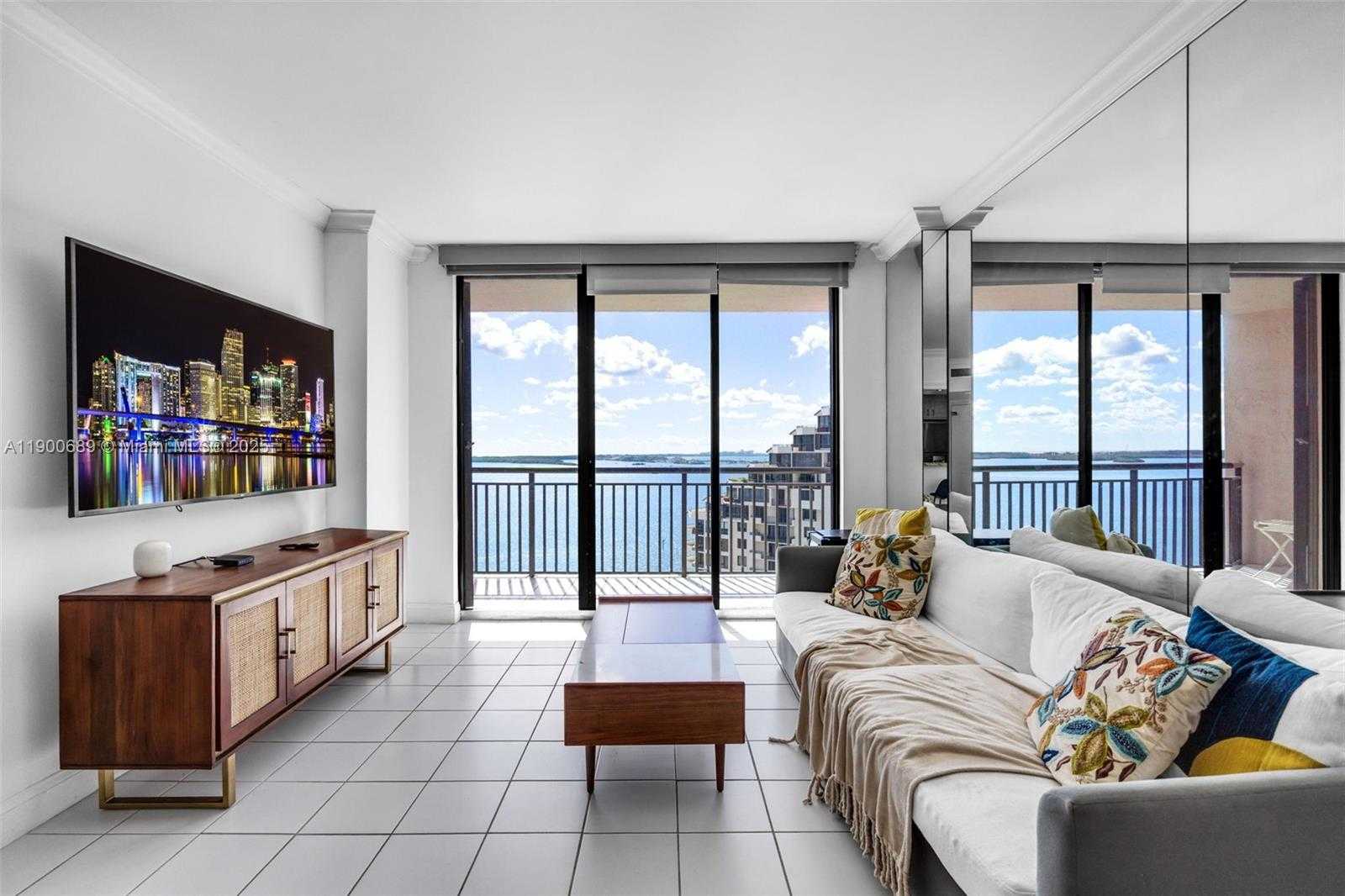 Small Image of 540 BRICKELL KEY DR #1813, Miami Number 8