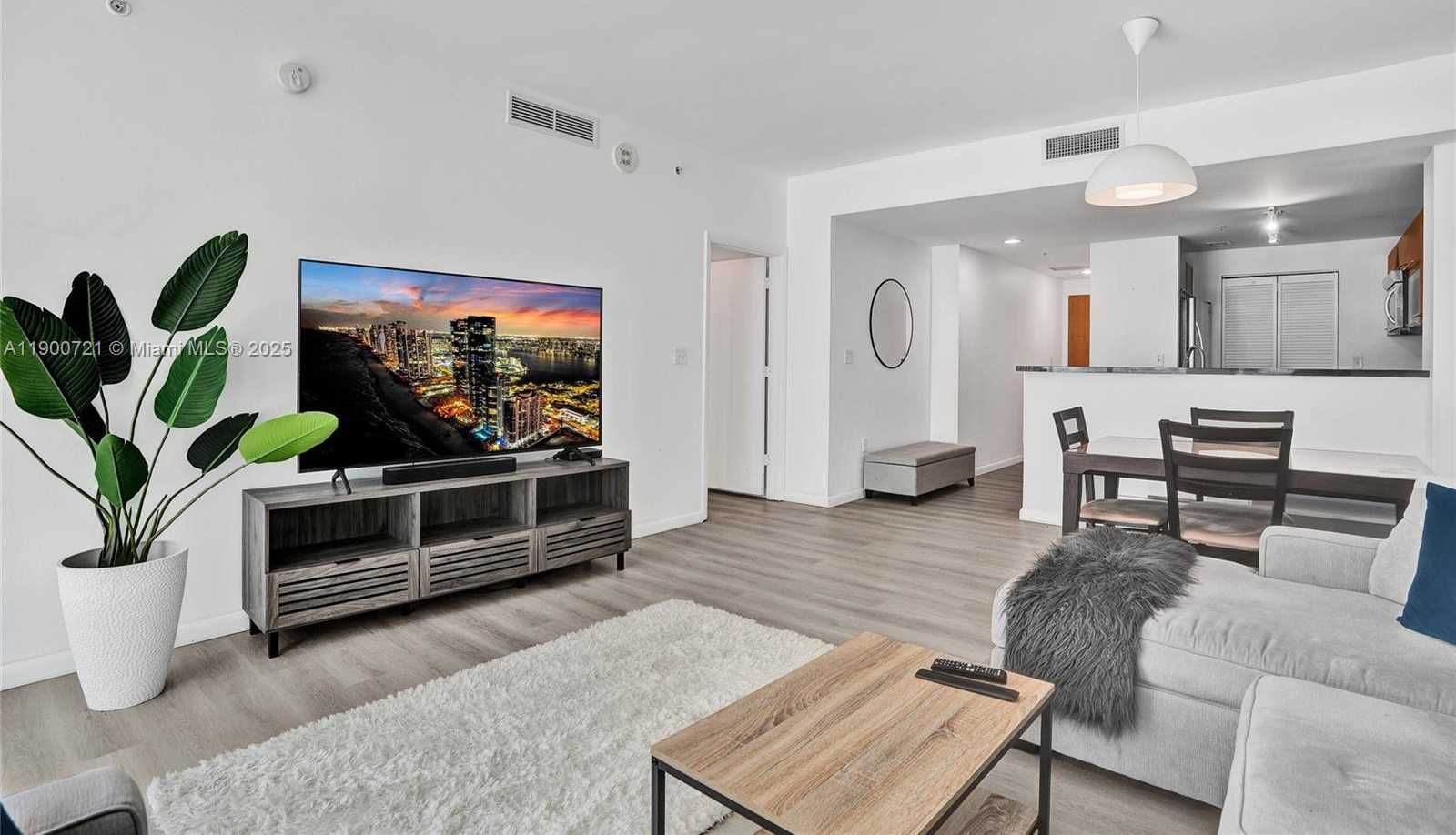 Small Image of 253 NORTH EAST 2ND ST #1706, Miami Number 1