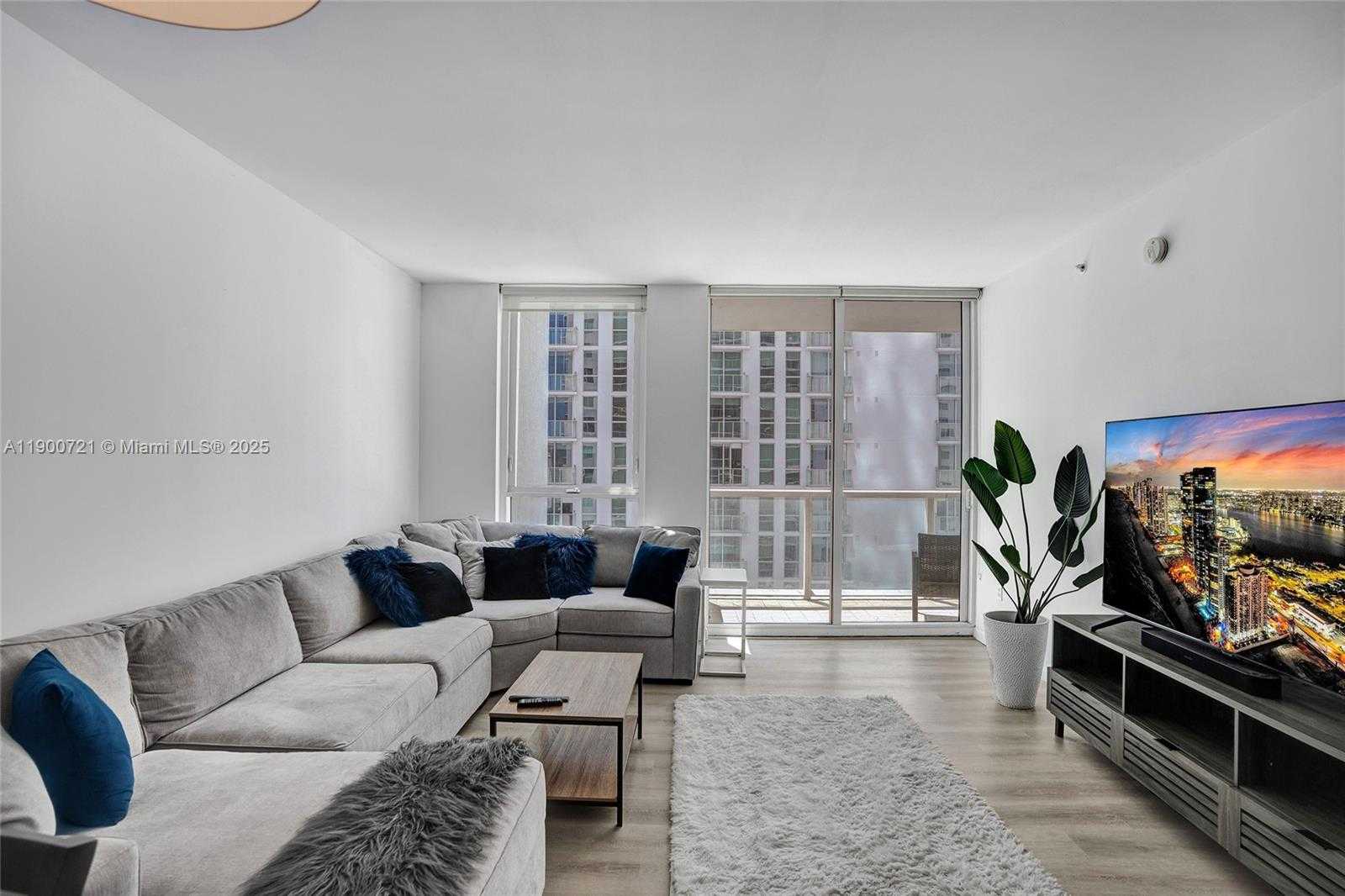 Small Image of 253 NORTH EAST 2ND ST #1706, Miami Number 3