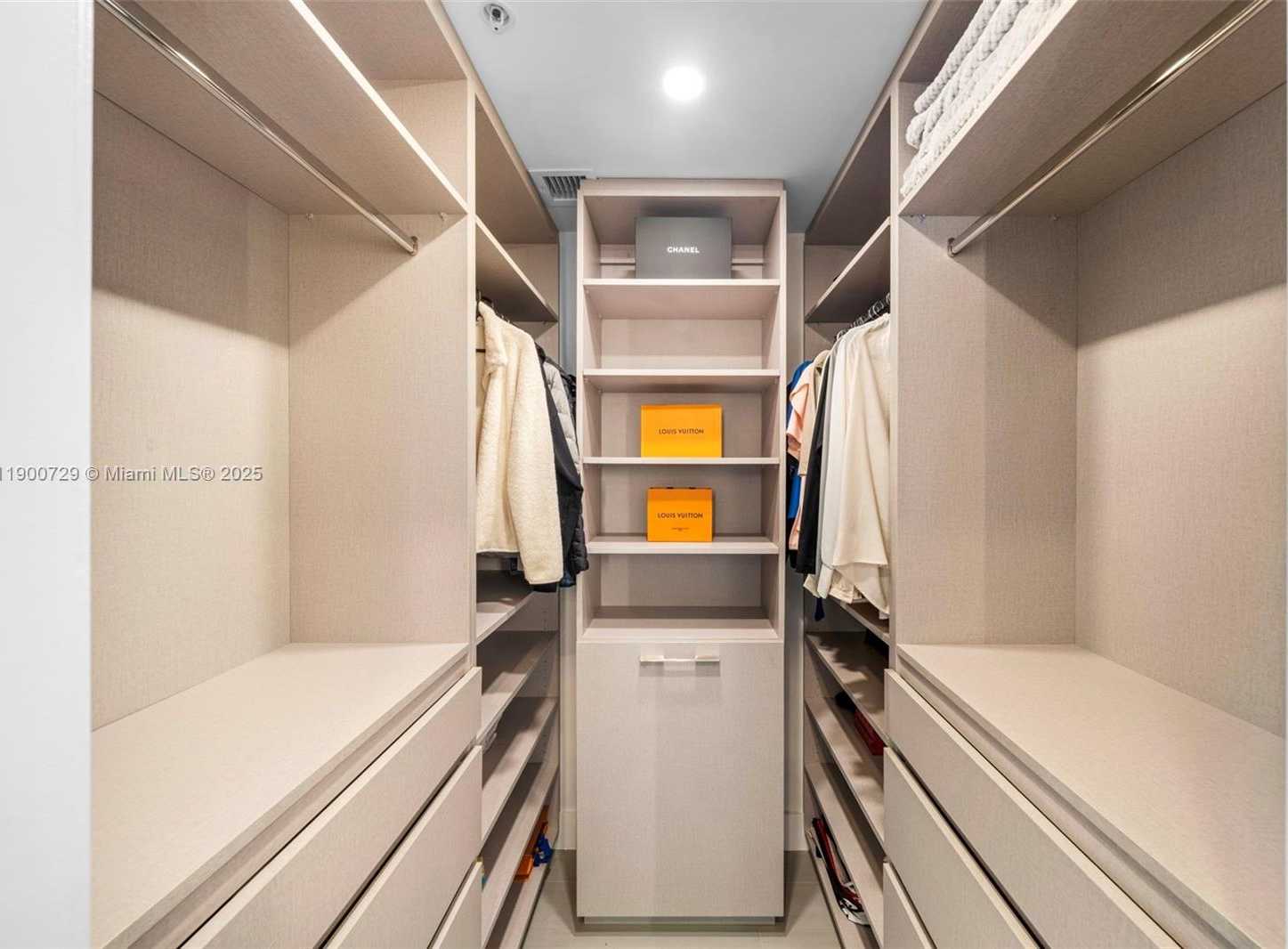 Small Image of 3301 NORTH EAST 1ST AVE #H2412, Miami Number 21