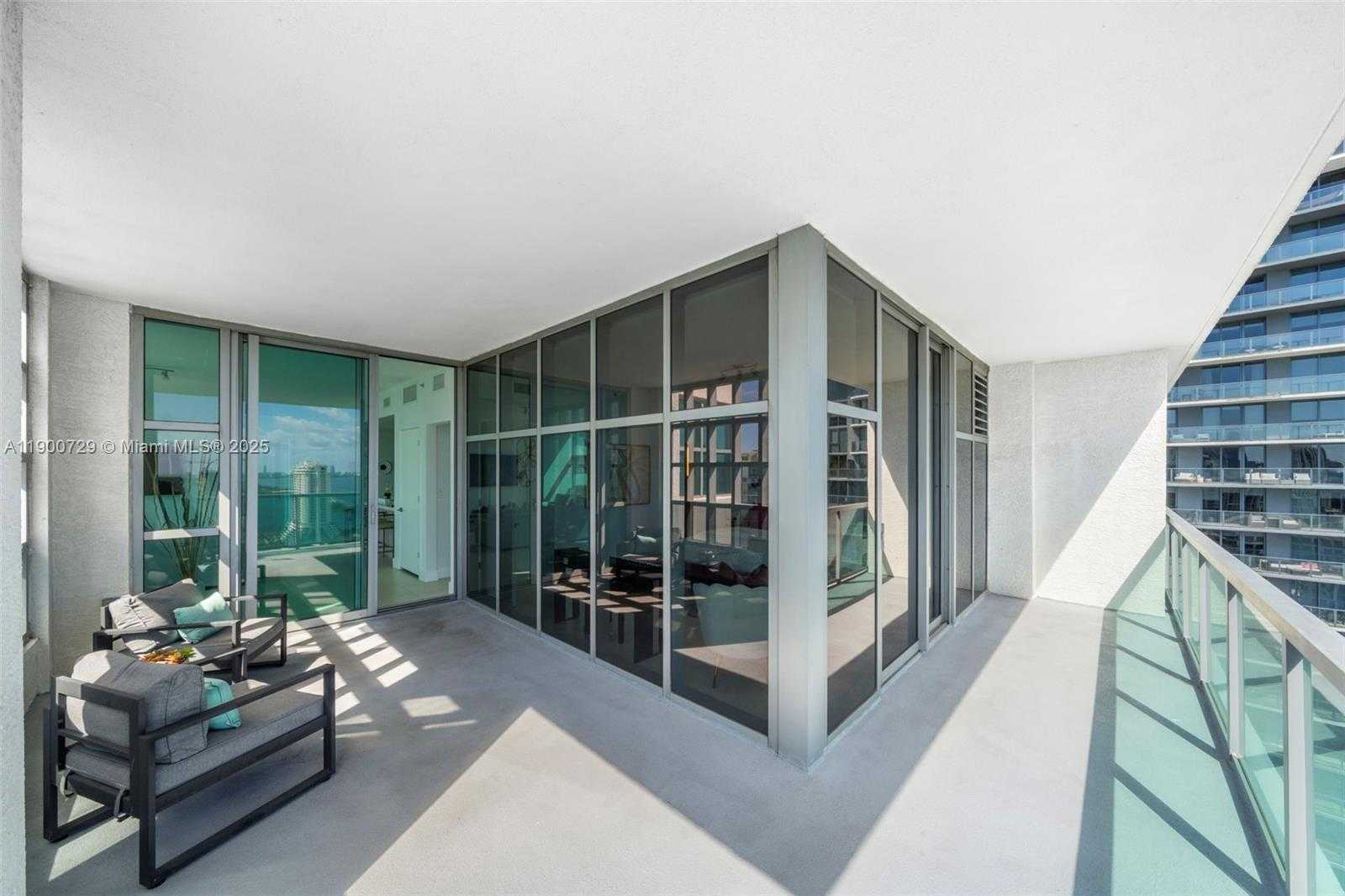 Small Image of 3301 NORTH EAST 1ST AVE #H2412, Miami Number 36