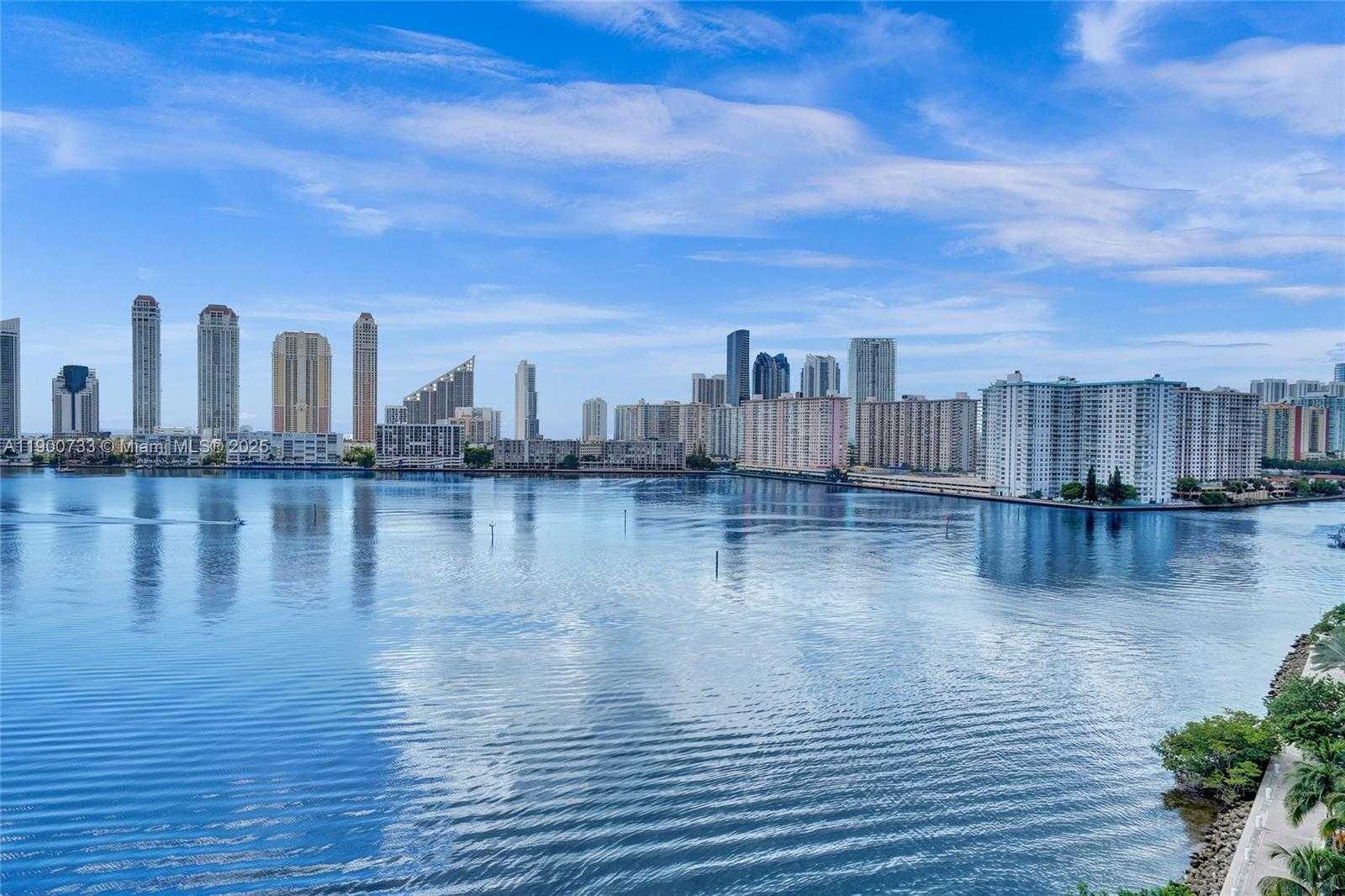 Small Image of 3000 ISLAND BLVD #1106, Aventura Number 58