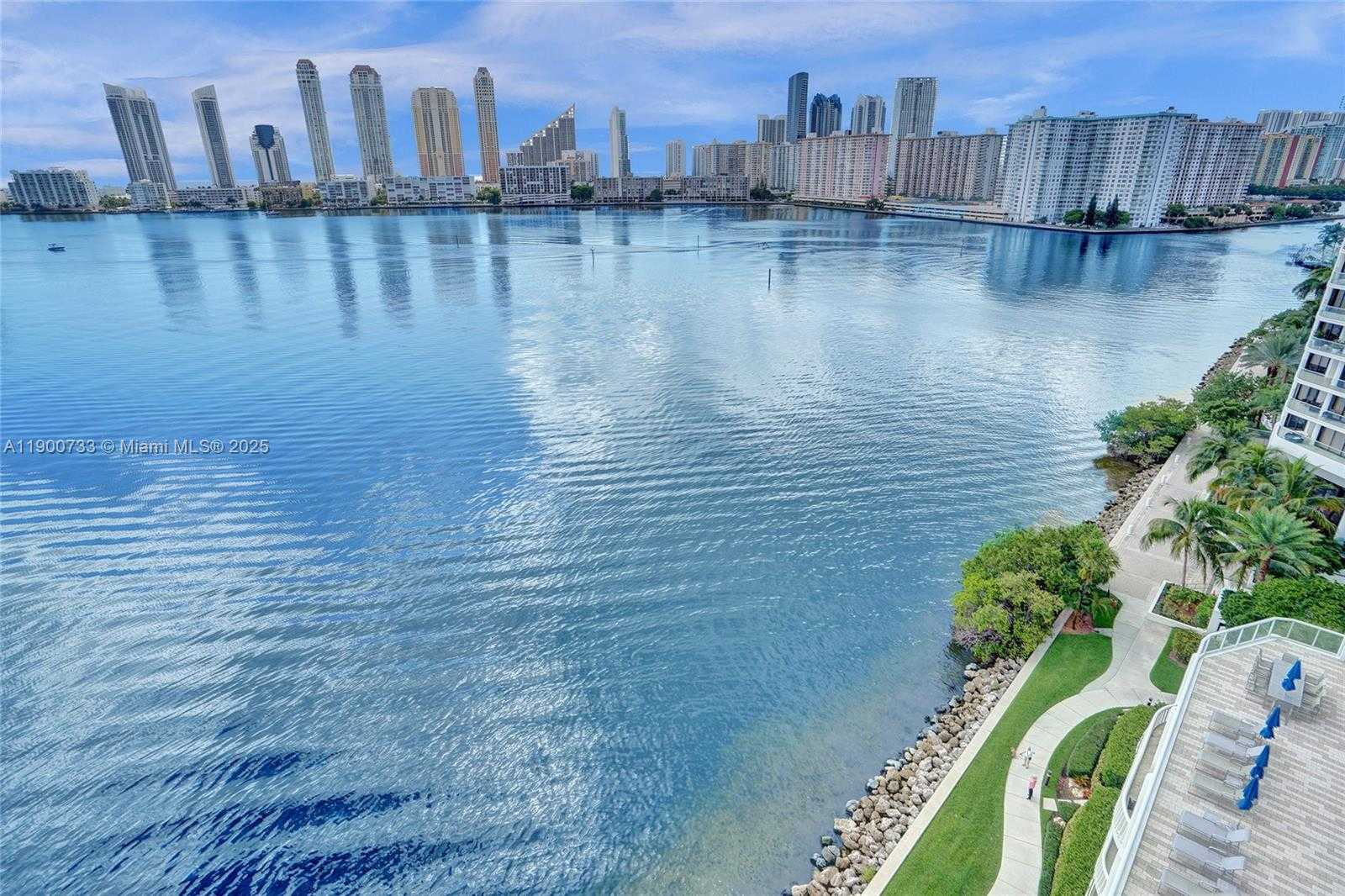 Small Image of 3000 ISLAND BLVD #1106, Aventura Number 60